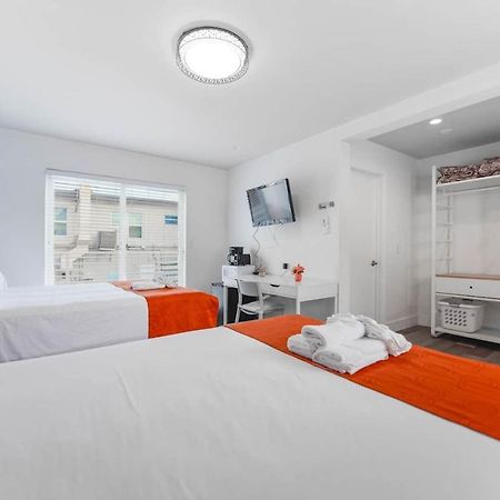 Cozy 1 Bedroom With Pool Steps From The Beach #47 Голливуд Экстерьер фото